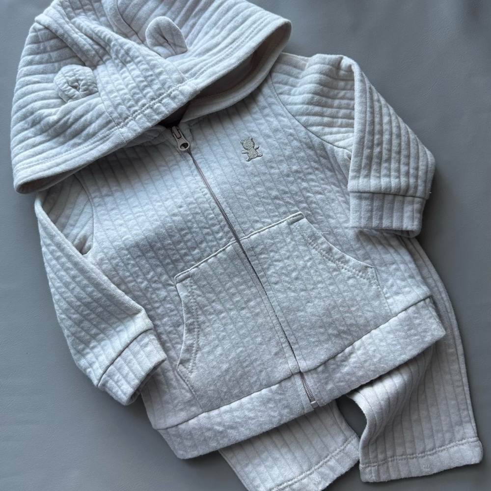 Little Me 6M Gray Quilted Hoodie & Pants Set – Bear Hood NEW Never Worn